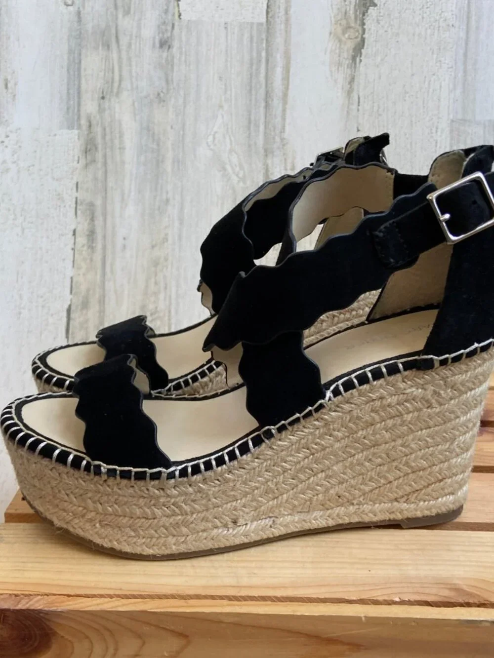 Marc Fisher Women's Size 8.5 Calita Platform Espadrille Heels Black Sandals